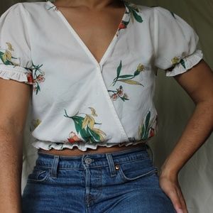 Cream Floral Puff Sleeve Top